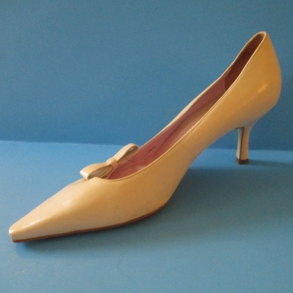 Gianni Bini Cream Mod Squared Pointed Toe Pumps - Picture 5 of 5